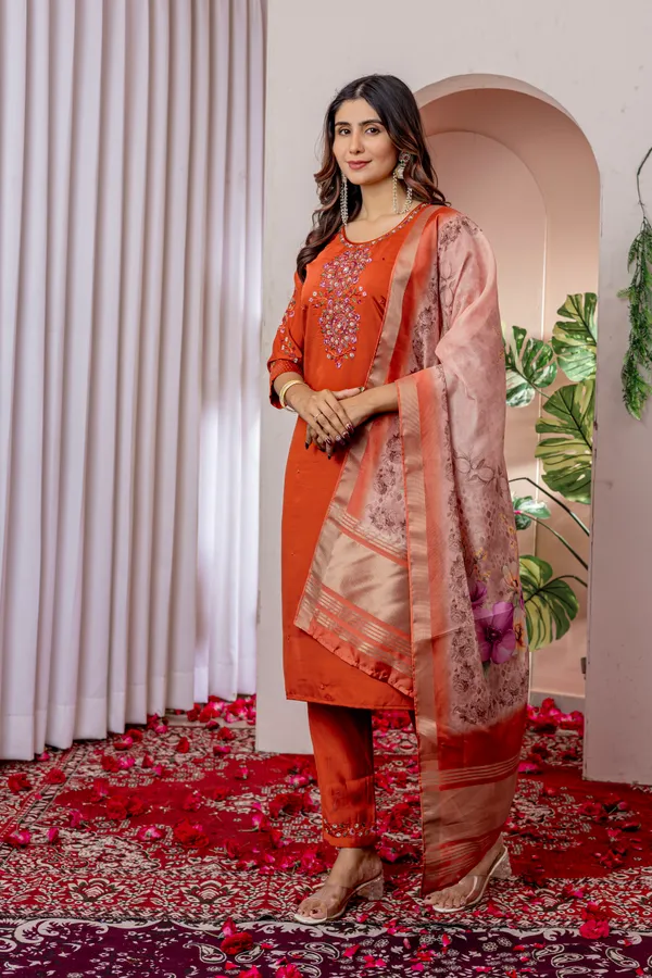 Orange_Viscose_Silk_Straight_Kurti_With_Pant_And_Dupatta_For_Women