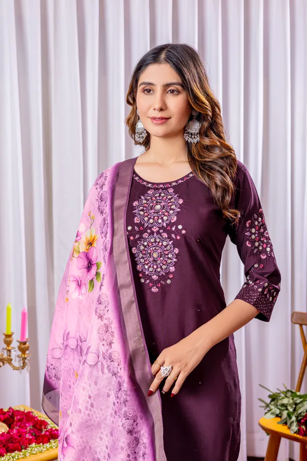 Wine_Viscose_Silk_Straight_Kurti_With_Pant_And_Dupatta_For_Women