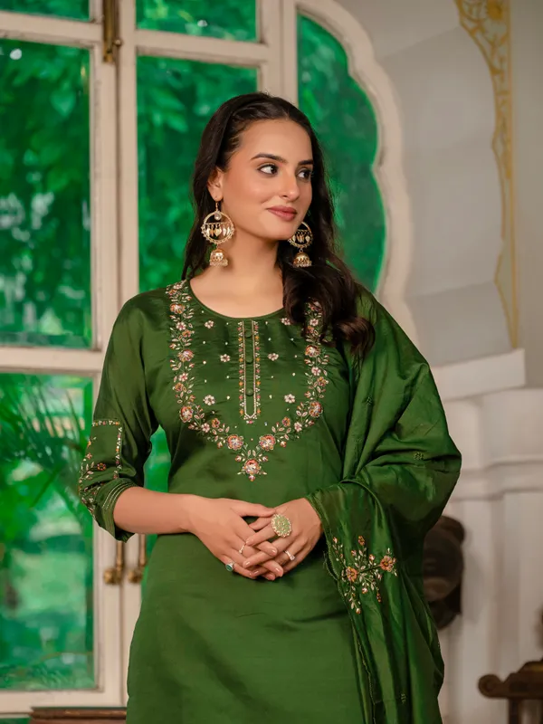 Mehndi_Green_Marina_Silk_Embroidered_Kurti_With_Pant_And_Dupatta_For_Women