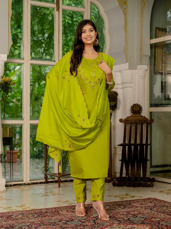 Parrot_Green_Marina_Silk_Embroidered_Kurti_With_Pant_And_Dupatta_For_Women