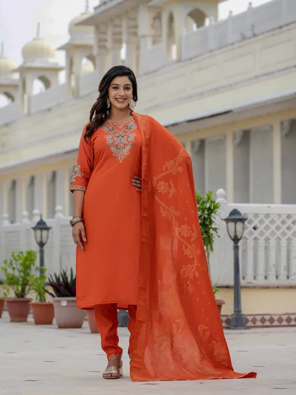Orange_Roman_Silk_Sequins_Embroidered_Kurti_With_Pant_And_Dupatta_For_Women