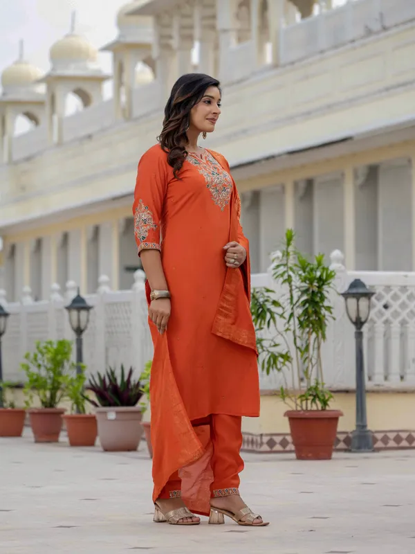 Orange_Roman_Silk_Sequins_Embroidered_Kurti_With_Pant_And_Dupatta_For_Women