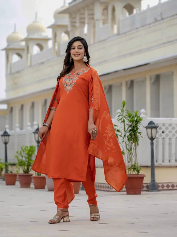 Orange_Roman_Silk_Sequins_Embroidered_Kurti_With_Pant_And_Dupatta_For_Women