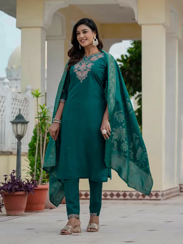 Rama_Green_Roman_Silk_Embroidered_Kurti_With_Pant_And_Dupatta_For_Women