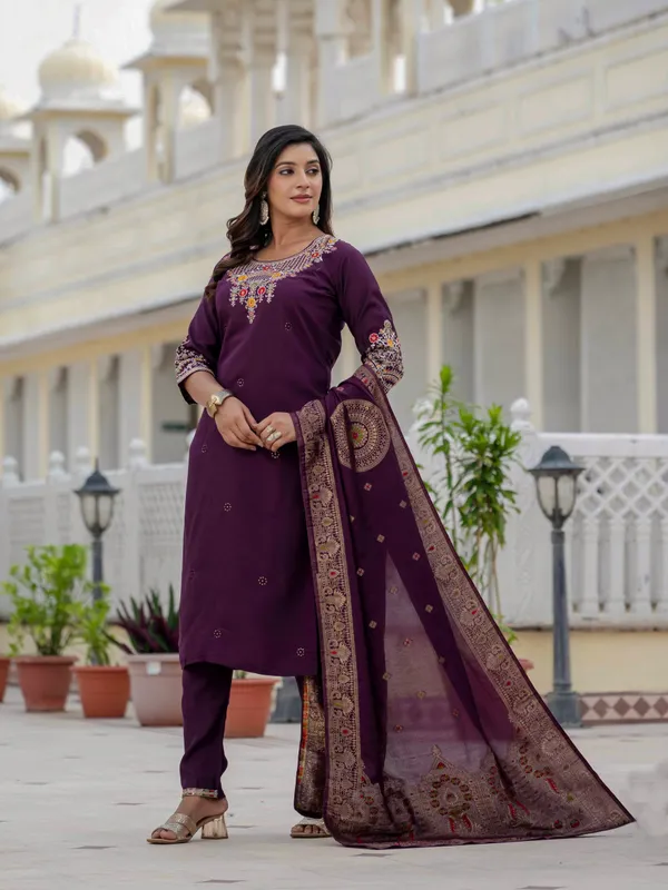 Wine_Roman_Silk_Sequins_Embroidery_Kurti_With_Pant_And_Dupatta_For_Women