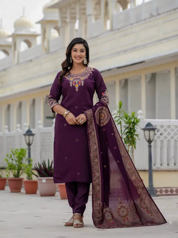 Wine_Roman_Silk_Sequins_Embroidery_Kurti_With_Pant_And_Dupatta_For_Women