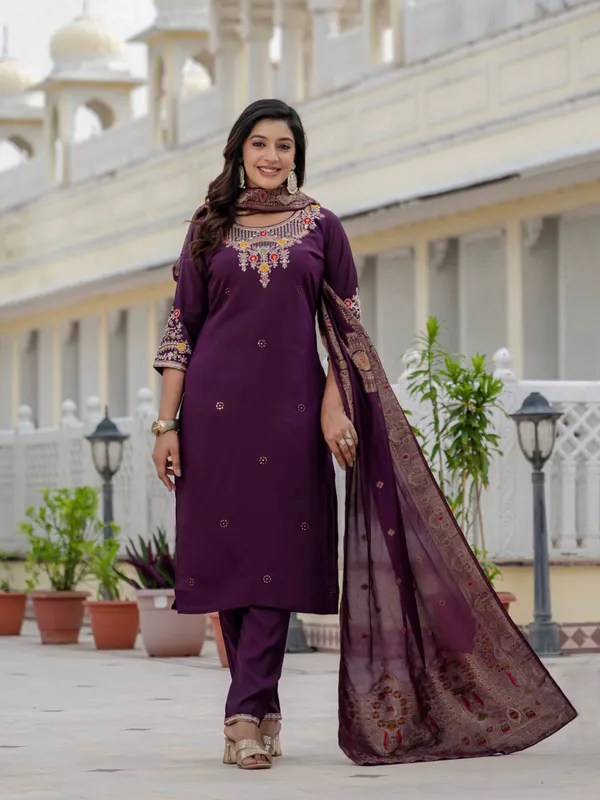 Wine_Roman_Silk_Sequins_Embroidery_Kurti_With_Pant_And_Dupatta_For_Women