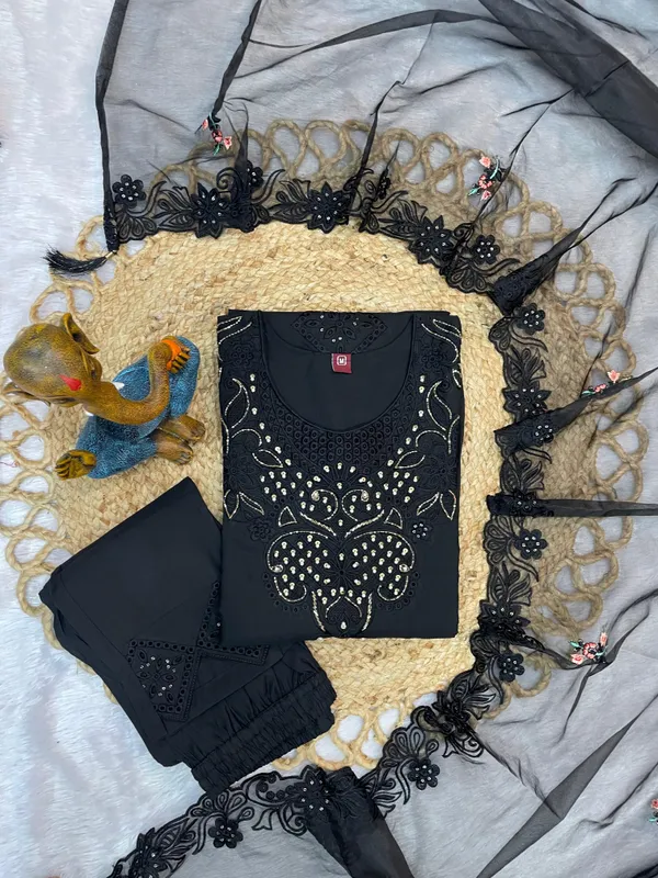 Black_Heavy_Viscose_Roman_Embroidered_Kurti_With_Pant_And_Dupatta_For_Women