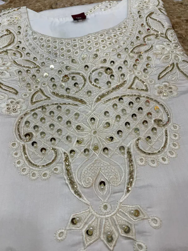 White_Viscose_Roman_Embroidered_Kurti_With_Pant_And_Dupatta_For_Women