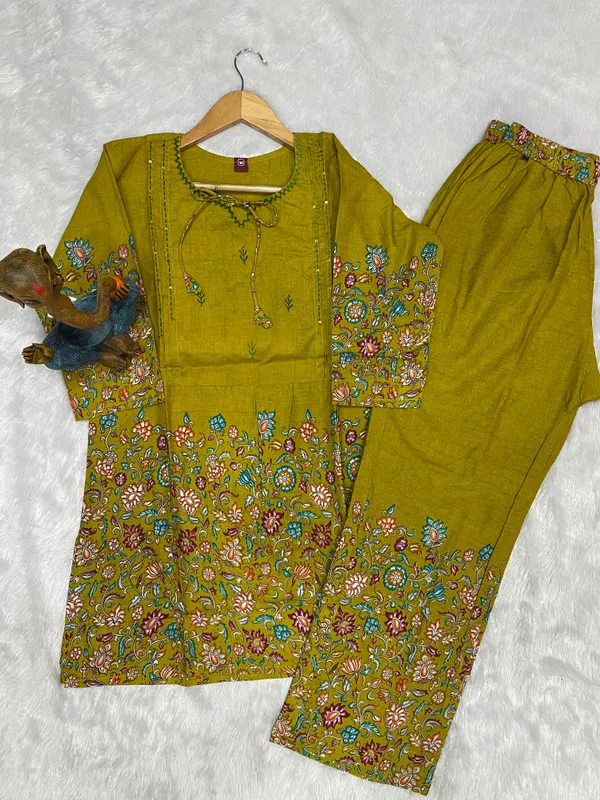 Lemon_Yellow_Cotton_Printed_Co-Ords_Set_For_Women