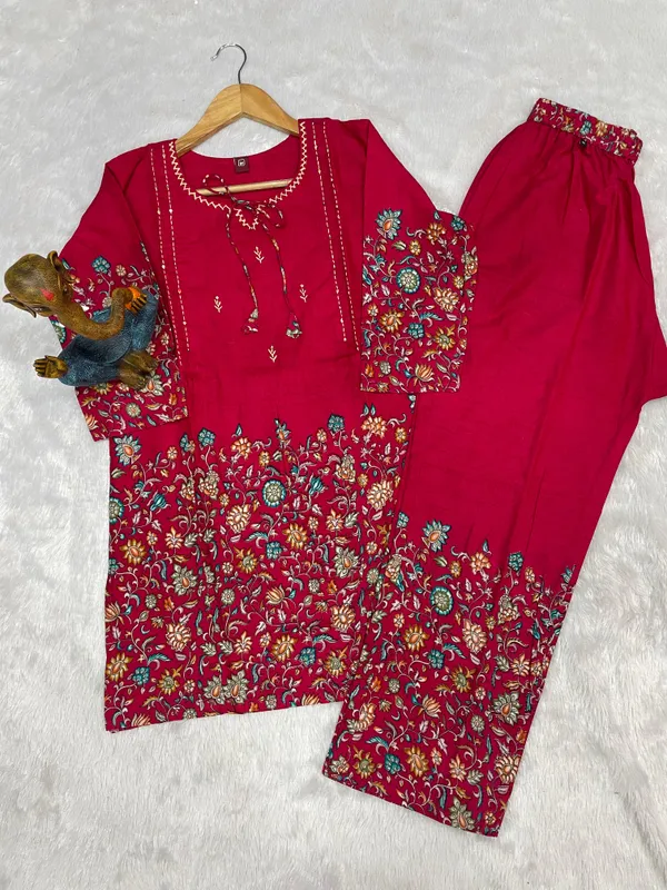Pink_Pure_Cotton_Printed_Co-Ords_Set_For_Women