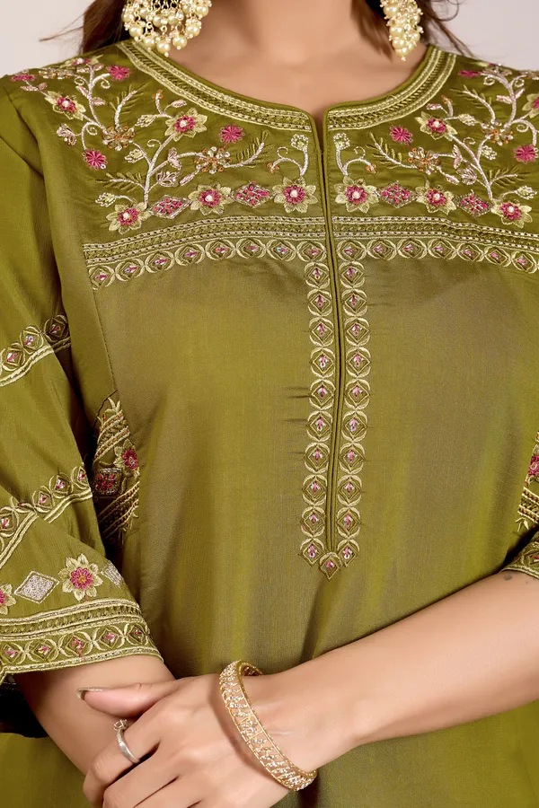 Mehendi_Green_Viscose_Silk_Anarkali_Kurti_With_Palazzo_Dupatta_For_Women