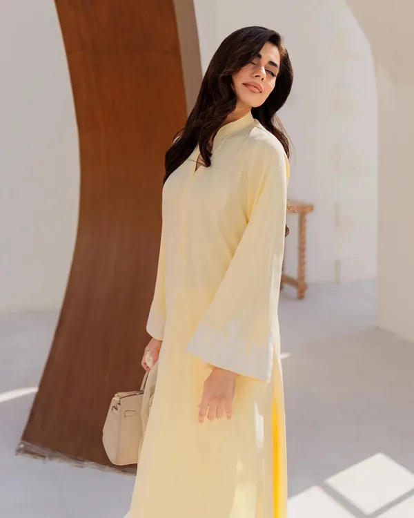 Yellow_Chanderi_Silk_Embroidered_Kurti_With_Pant_And_Dupatta_For_Women