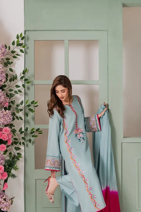 Teal_French_Crepe_Embroidered_Kurti_With_Pant_And_Dupatta_For_Women