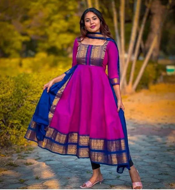 Purple_Pv_Chanderi_Jacquard_Zari_Border_Kurti_With_Dupatta_For_Women