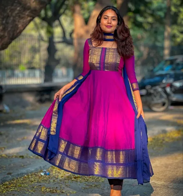 Purple_Pv_Chanderi_Jacquard_Zari_Border_Kurti_With_Dupatta_For_Women
