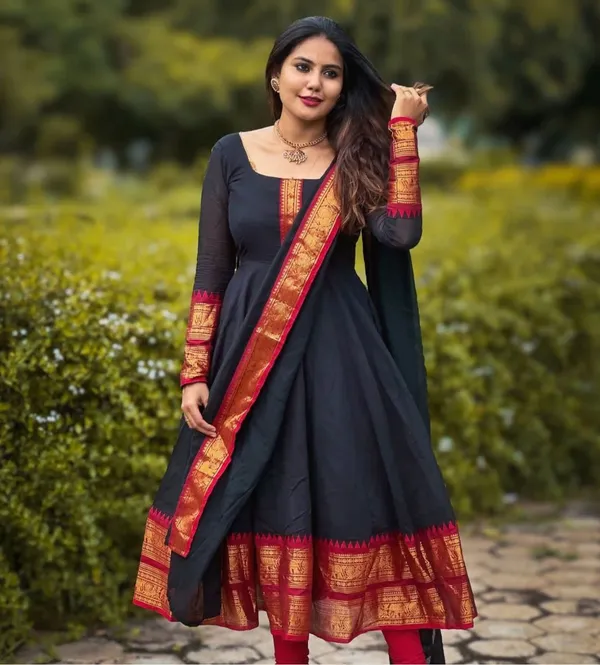 Black_Pv_Chanderi_Jacquard_Kurti_With_Dupatta_For_Women