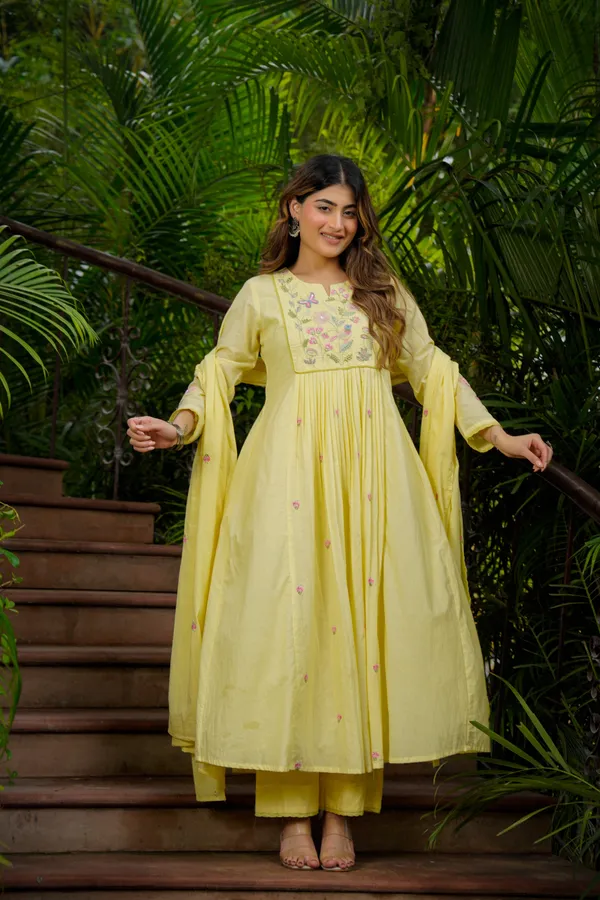 Yellow_Chanderi_Silk_Embroidered_Kurti_With_Pant_And_Dupatta_For_Women