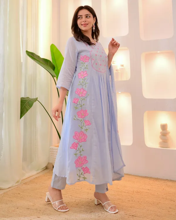 Blue_Parampara_Silk_Embroidered_Kurti_With_Pant_And_Dupatta_For_Women