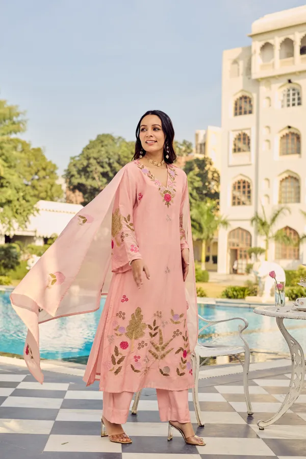 Peach_Chanderi_Silk_Embroidered_Kurti_With_Pant_And_Dupatta_For_Women