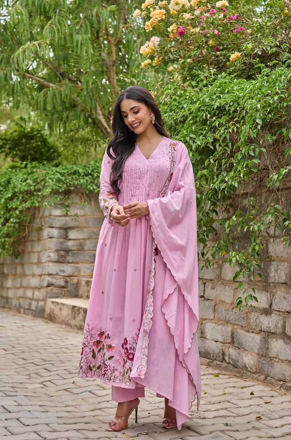 Pink_Chanderi_Silk_Embroidered_Kurti_With_Pant_And_Dupatta_For_Women