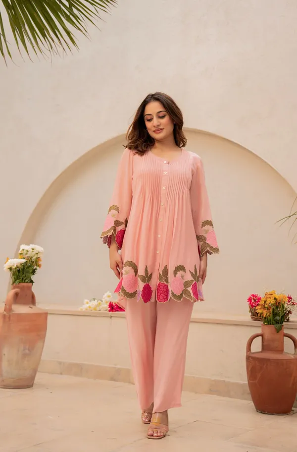 Women_Floral_Embroidered_Panelled_Thread_Work_Pure_Cotton_Kurti_with_Palazzos