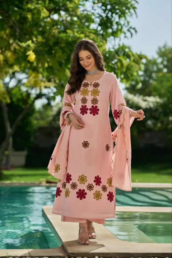 Women_Floral_Embroidered_Regular_Thread_Work_Kurta_with_Trousers_&_With_Dupatta