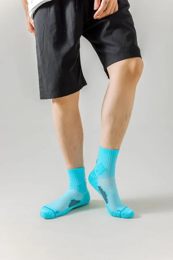 Sky_Blue_Ankle_Length_Sports_Socks_For_Unisex