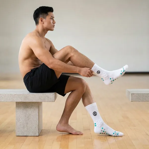 White_And_Blue_Anti_Slip_Grip_Sports_Socks_For_Unisex