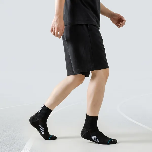 Black_Arch_Support_Sports_Socks_For_Unisex