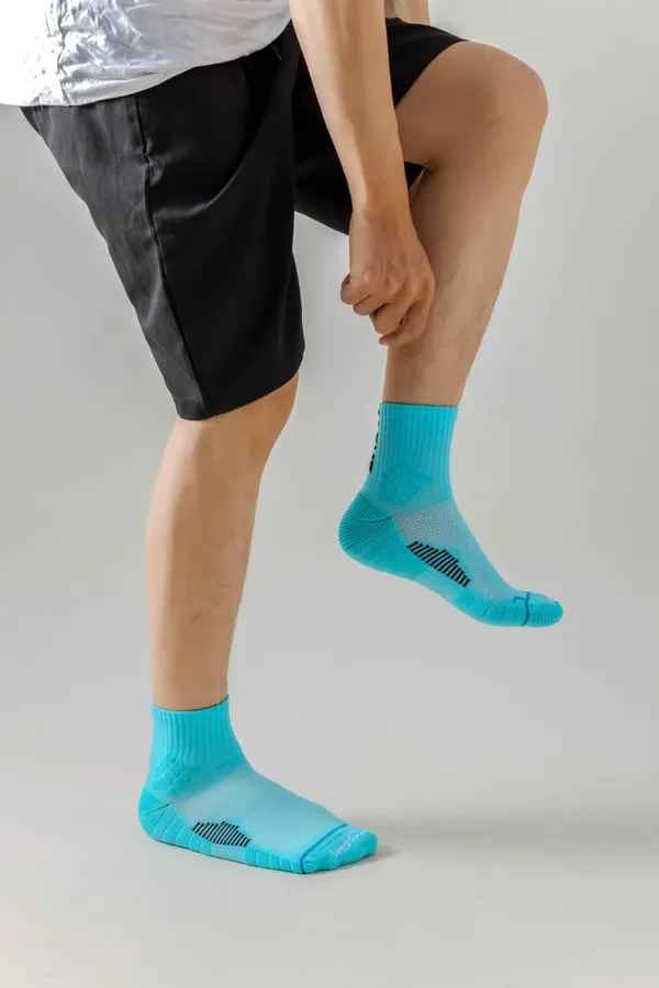 Sky_Blue_Ankle_Length_Sports_Socks_For_Unisex