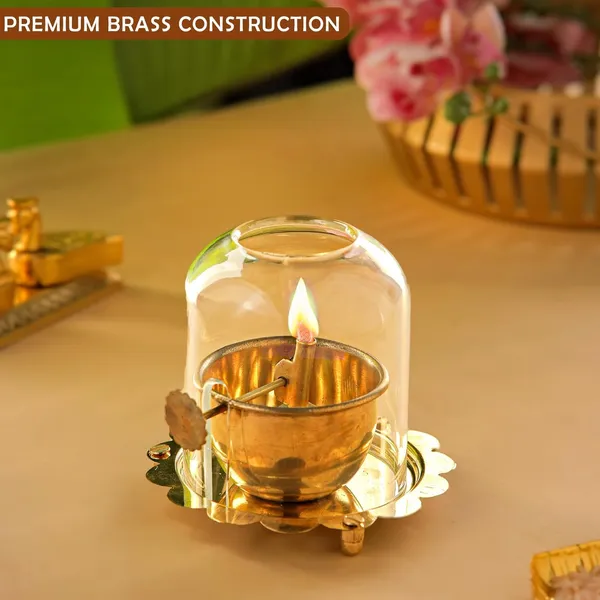 THE_HOMEROOTS_Brass_Akhand_Jyot_Diya_with_Glass_Cover_|_Adjustable_Wick_Control_System_|_Long_Burning_Akhand_Deepak_for_Mandir,_Pooja,_Aarti,_Diwali_&_Religious_Ceremonies_|_Traditional_Brass_Oil_Lamp_|__4.5"_Height_(_Size_No._2_)