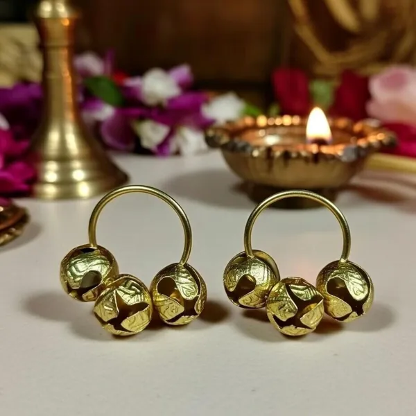THE_HOMEROOTS_High_Sound_Ghungroo_Bells_Finger_Ring_Musical_Clapping_Ring_For_Pooja_Aarti_Bhajan_Ganpati_Navratri_Festivals_Ideal_For_Temple_Use_Gifting_Set_Of_2