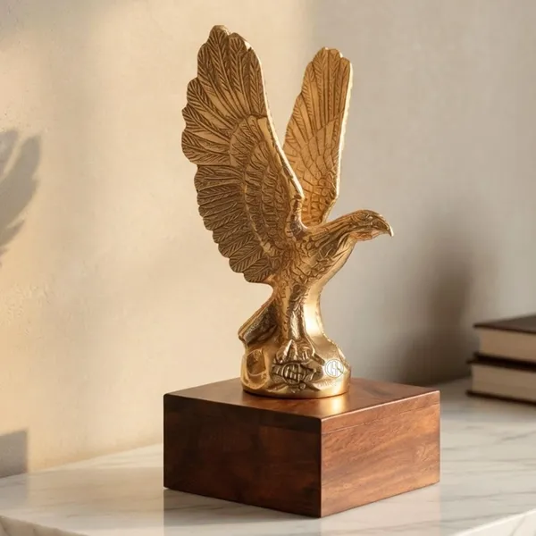 The_Home_Roots_Flying_Eagle_Statue_Sculpture_Decorative_Handmade_Garuda_Statue_For_Home_Decor_Office_Table_Decoration_Handcrafted_Showpiece