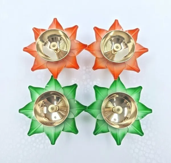 THE_HOMEROOTS_Traditional_Brass_Lotus_Pooja_Diya_|_Kamal_Patta_Table_Diya_Brass_(Pack_Of_4)_Table_Diya_(Height:_6_Inch)
