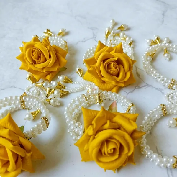 THE_HOMEROOTS_Artificial_Yellow_Rose_Pearl_Adjustable_Bracelet_For_Women_Girls_Handcrafted_Floral_Bracelet_For_Rakhi_Wedding_Party_Gifting_Pack_Of_6