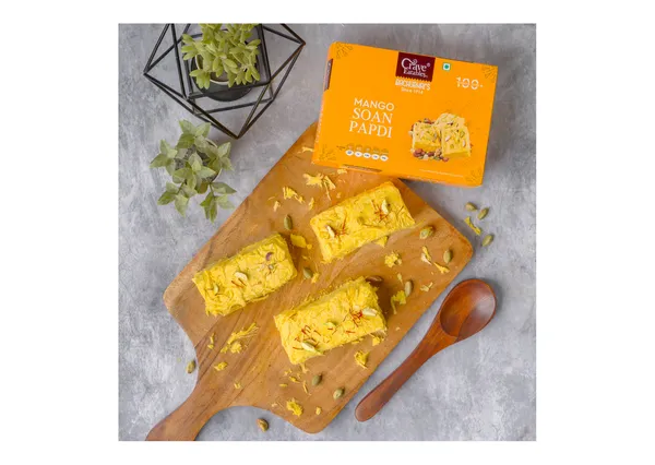 Crave_Mango_Soan_Papdi_200g_(Pack_of_3)