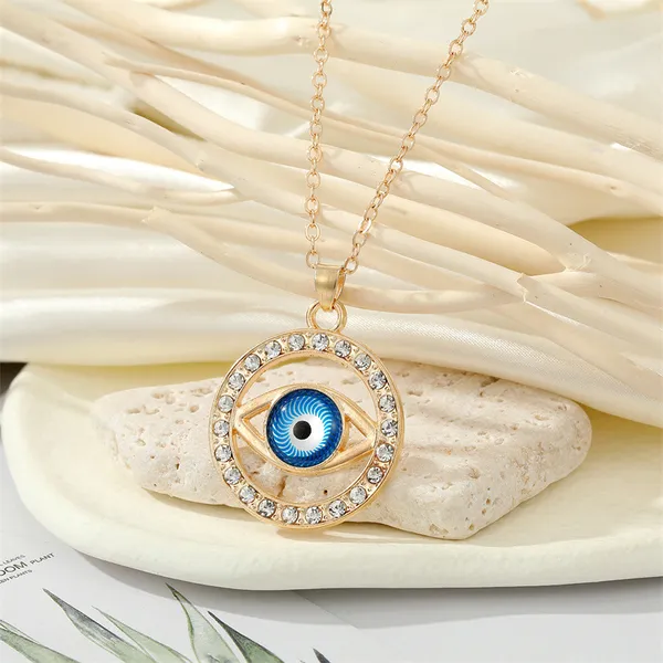 Gold_Stainless_Steel_Alloy_Necklace_For_Women