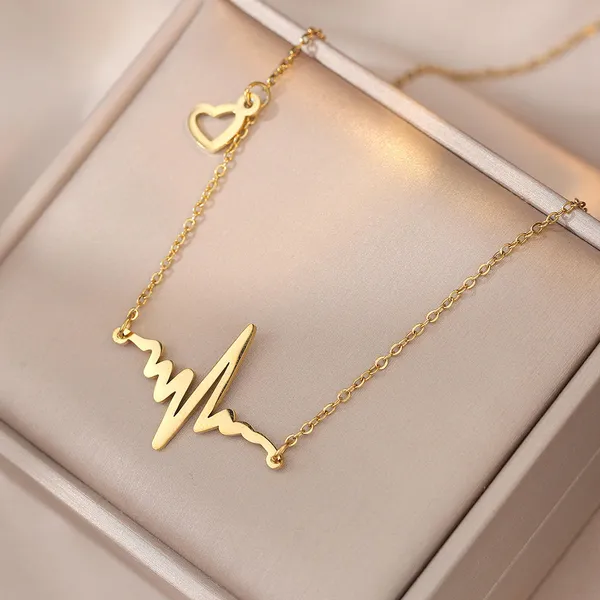 Gold_Stainless_Steel_Alloy_Necklace_For_Women