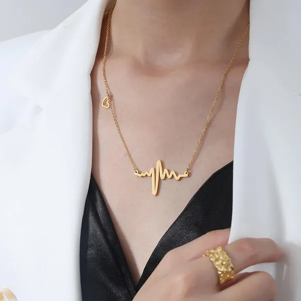 Gold_Stainless_Steel_Alloy_Necklace_For_Women