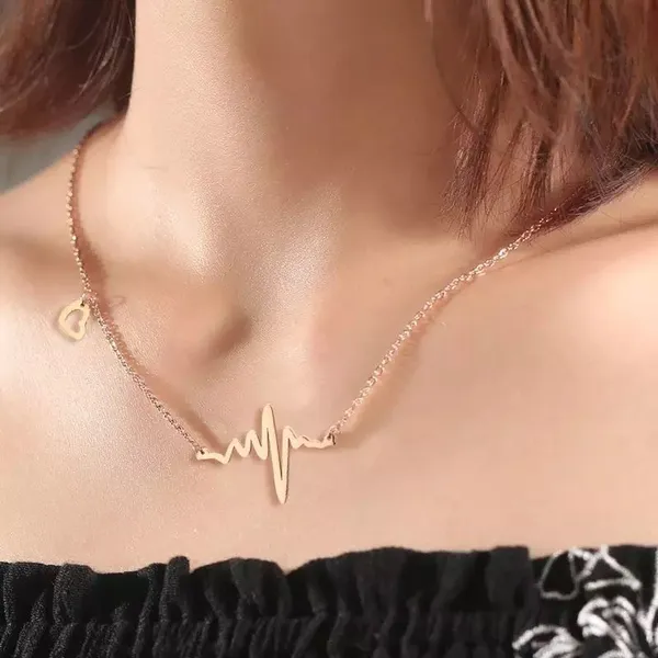 Gold_Stainless_Steel_Alloy_Necklace_For_Women