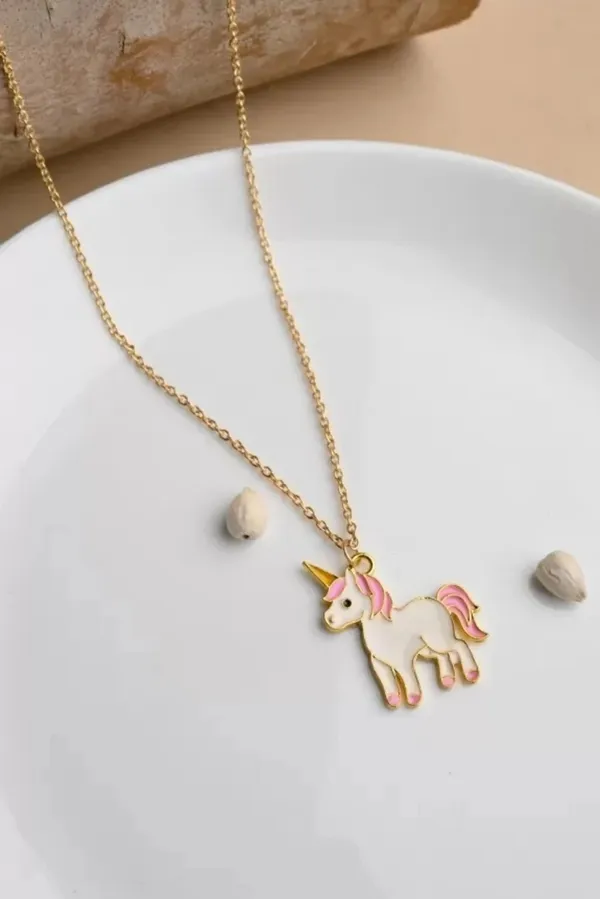 Gold_Stainless_Steel_Alloy_Necklace_For_Women