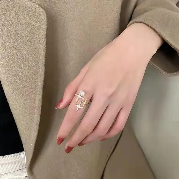 Gold_Stainless_Steel_Alloy_Ring_For_Women