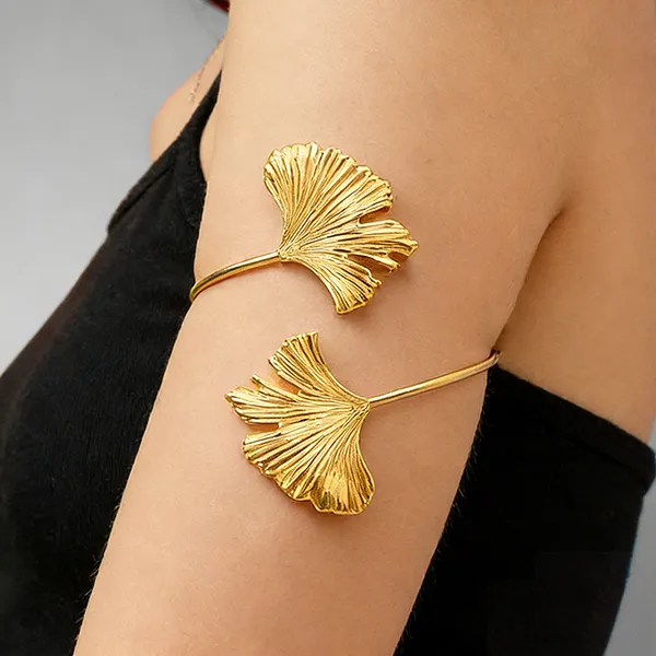 Gold_Stainless_Steel_Alloy_Armlets_For_Women