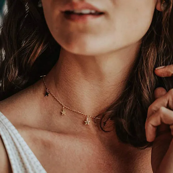 Gold_Stainless_Steel_Alloy_Necklace_For_Women
