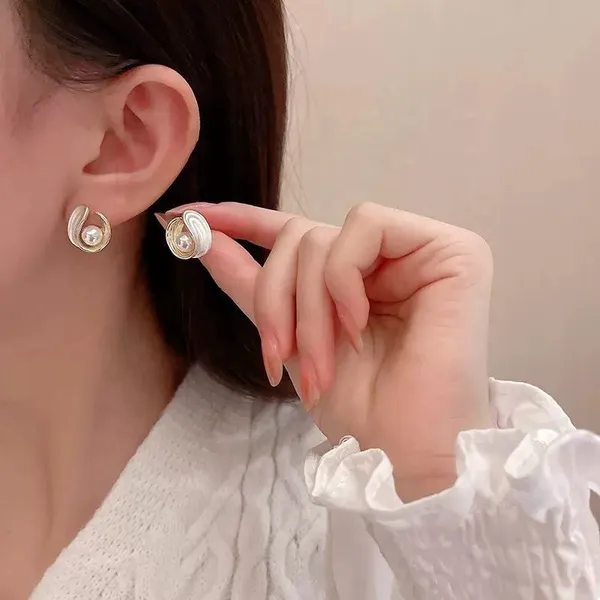 Gold_Stainless_Steel_Alloy_Earrings_For_Women
