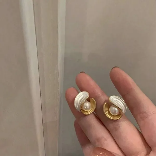 Gold_Stainless_Steel_Alloy_Earrings_For_Women