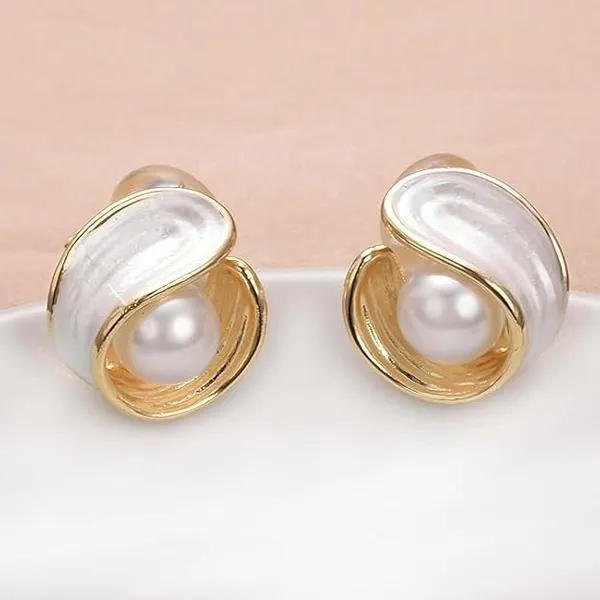 Gold_Stainless_Steel_Alloy_Earrings_For_Women