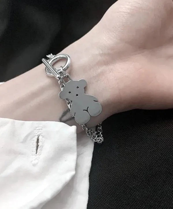 Silver_Stainless_Steel_Alloy_Bracelet_For_Women
