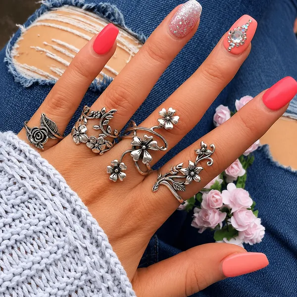 Silver_Stainless_Steel_Alloy_Ring_For_Women_Set_Of_4